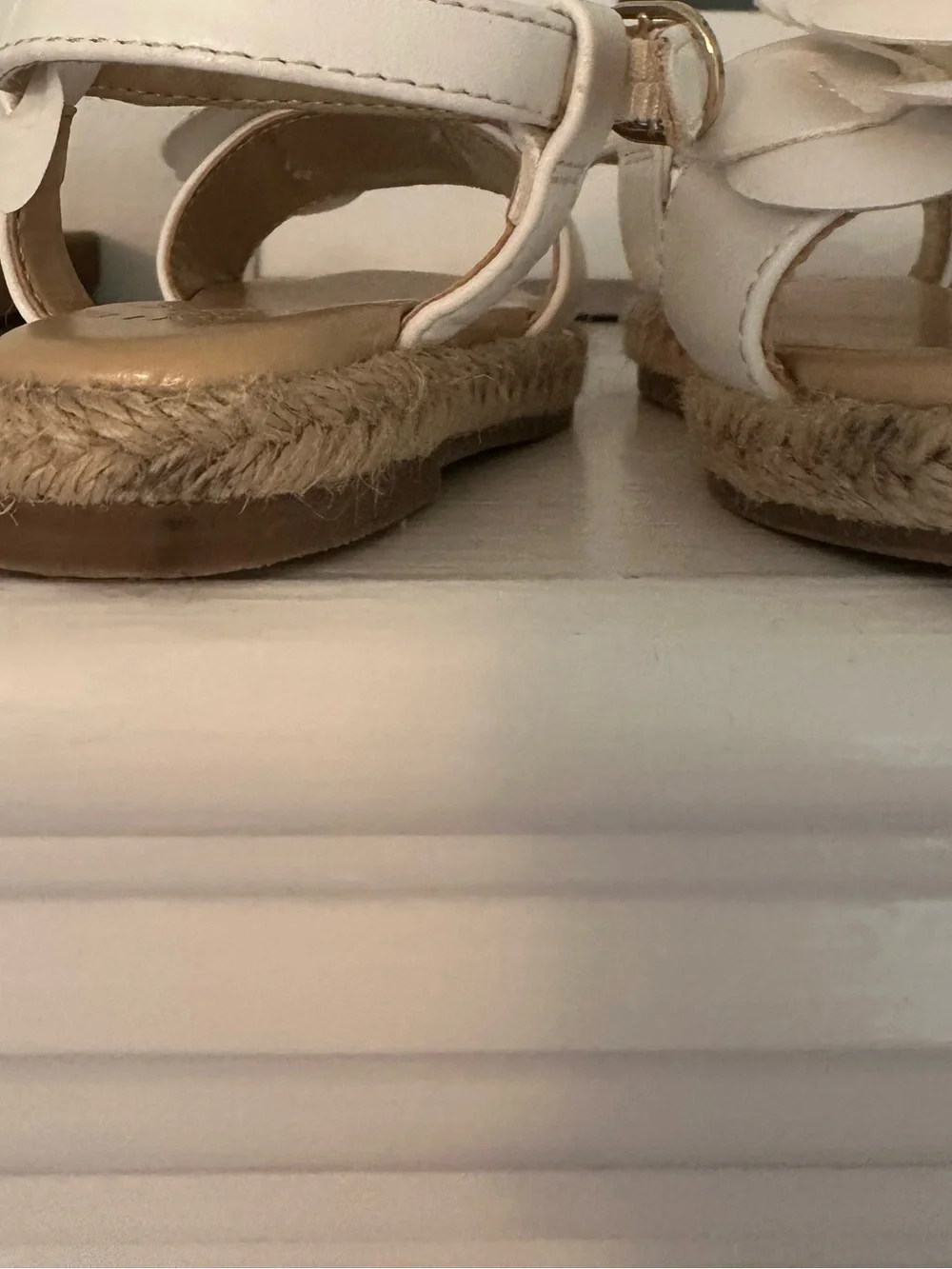 Janie and Jack White 3D Rose Flower Braided Espadrille Sandals Size 5